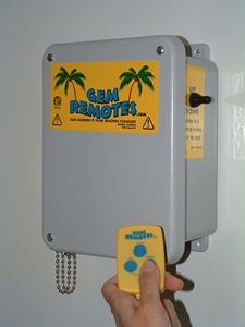 GEM GR-P1 Single Motor Remote for PWC Lifts-1