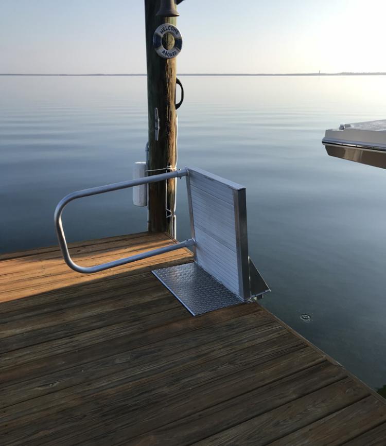AAM 24 in. x 28 in. Custom Dock Boarding Platform with Handrail (RIGHT SIDE - FACING BOAT)-3